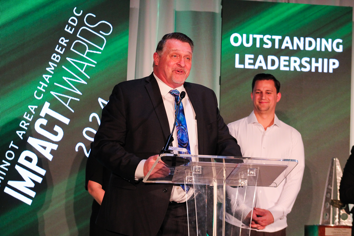 Brent Lohnes, General Manager of HESS Corporation, Winner of the Impact Award for Outstanding Leadership 