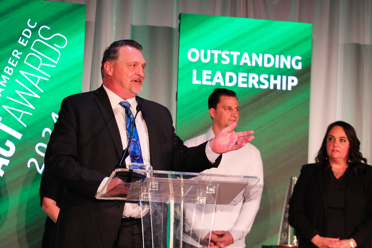 Brent Lohnes, General Manager of HESS Corporation, Winner of the Impact Award for Outstanding Leadership 