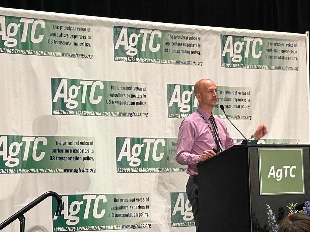 Minot Area Chamber EDC presents at Agriculture Transportation Coalition annual meeting 