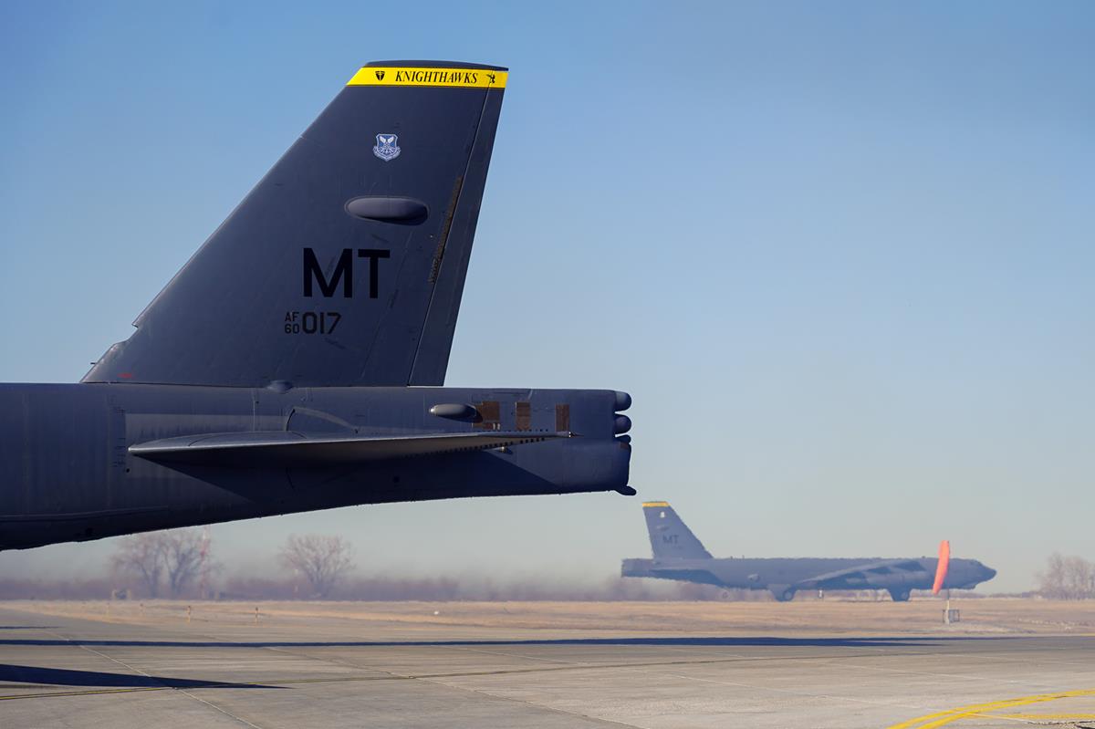 Task Force 21 Observes B-52 Fly-Off In Support of Global Thunder 23